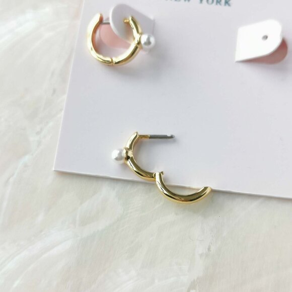Kate Spade • Tiny Twinkles Gold Pearl mini hoop earrings - Picture 3 of 3